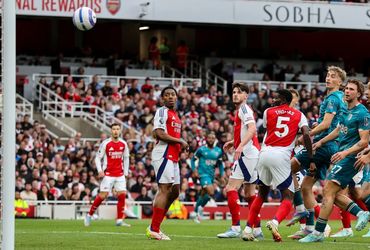 Arsenal vs AFC Bournemouth  (23:30 – 03/05)